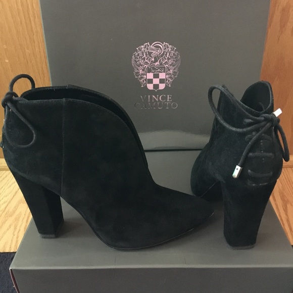 Vince Camuto booties shoes high heels true suede 8.5M - Picture 5 of 6
